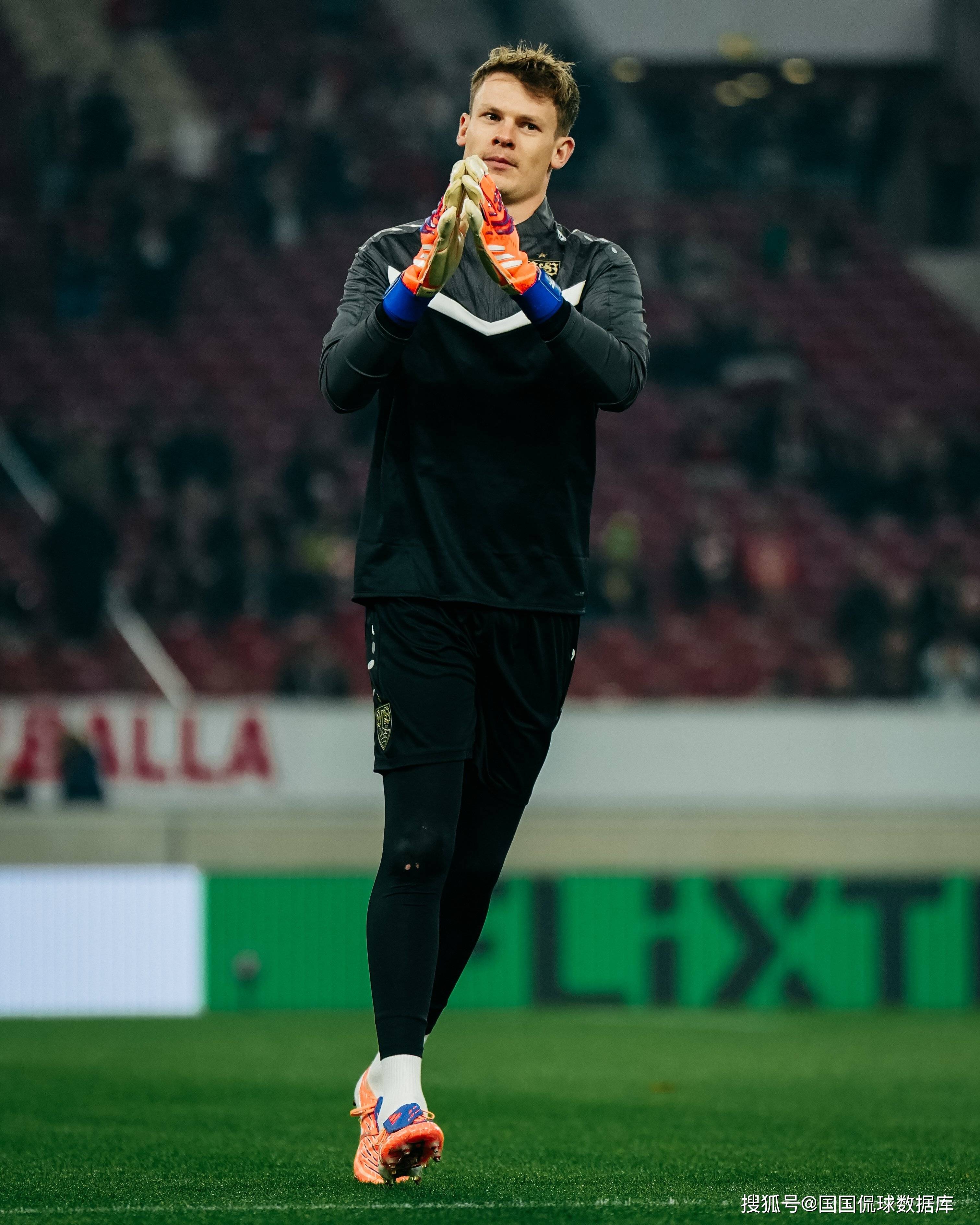 关于赛地聚焦:德甲转会期热度飙升,斯图加特豪取连胜,悬念犹存,资深球员宣示担当的信息 关于赛地聚焦:德甲转会期热度飙升,斯图加特豪取连胜,悬念犹存,资深球员宣示担当的信息